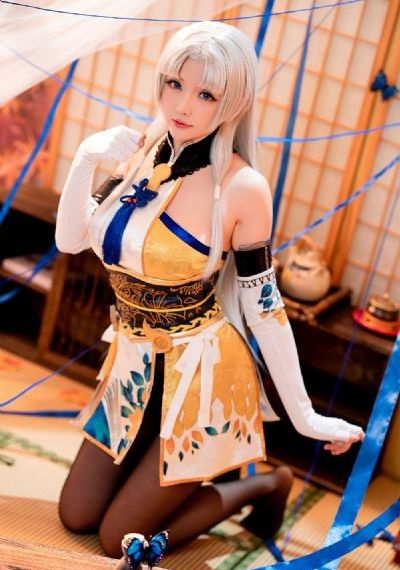 美女18免费