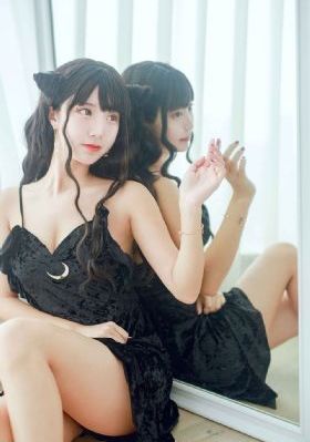 女间谍